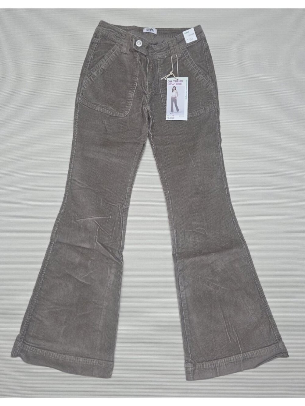 Simple SOCIETY Mushroom Corduroy Low Rise Flare Pants Women Size 5/27 NEW